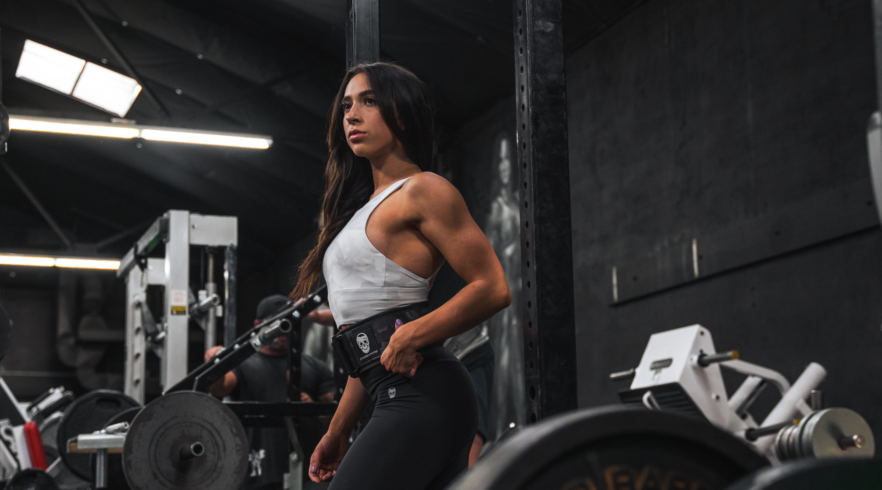 How to Choose a Lifting Belt for Women (Buyer Guide)