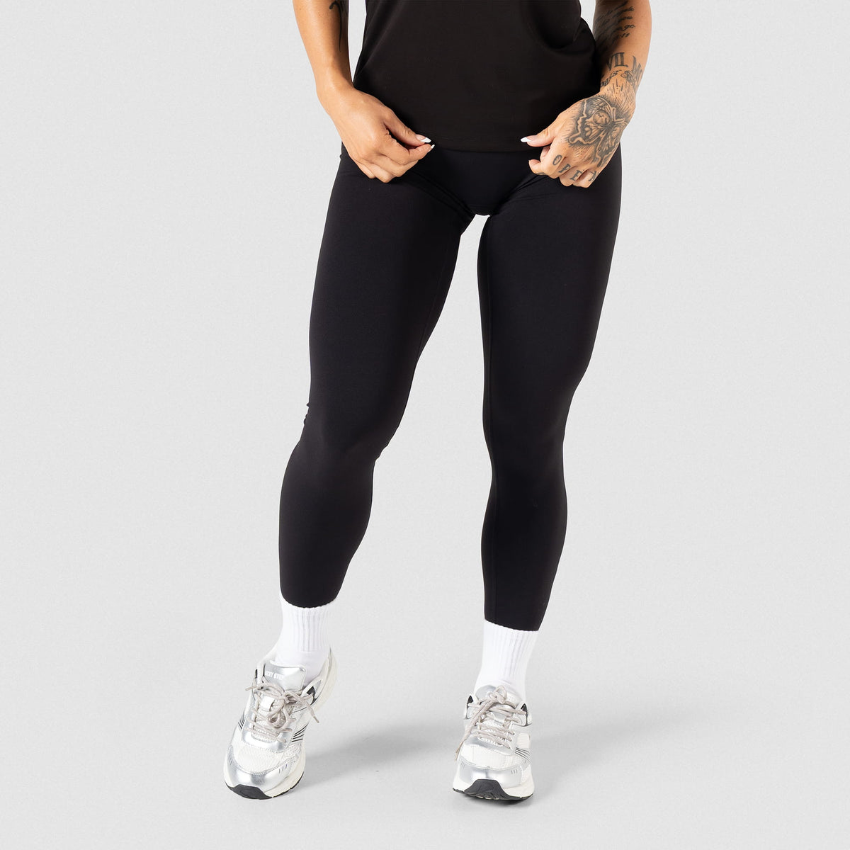 Front view of the Women's Olympia Legging in Black