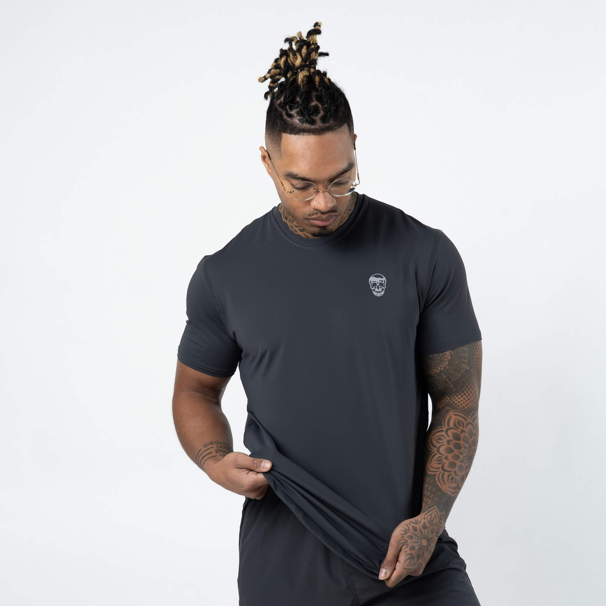 performance short sleeve obsidian front