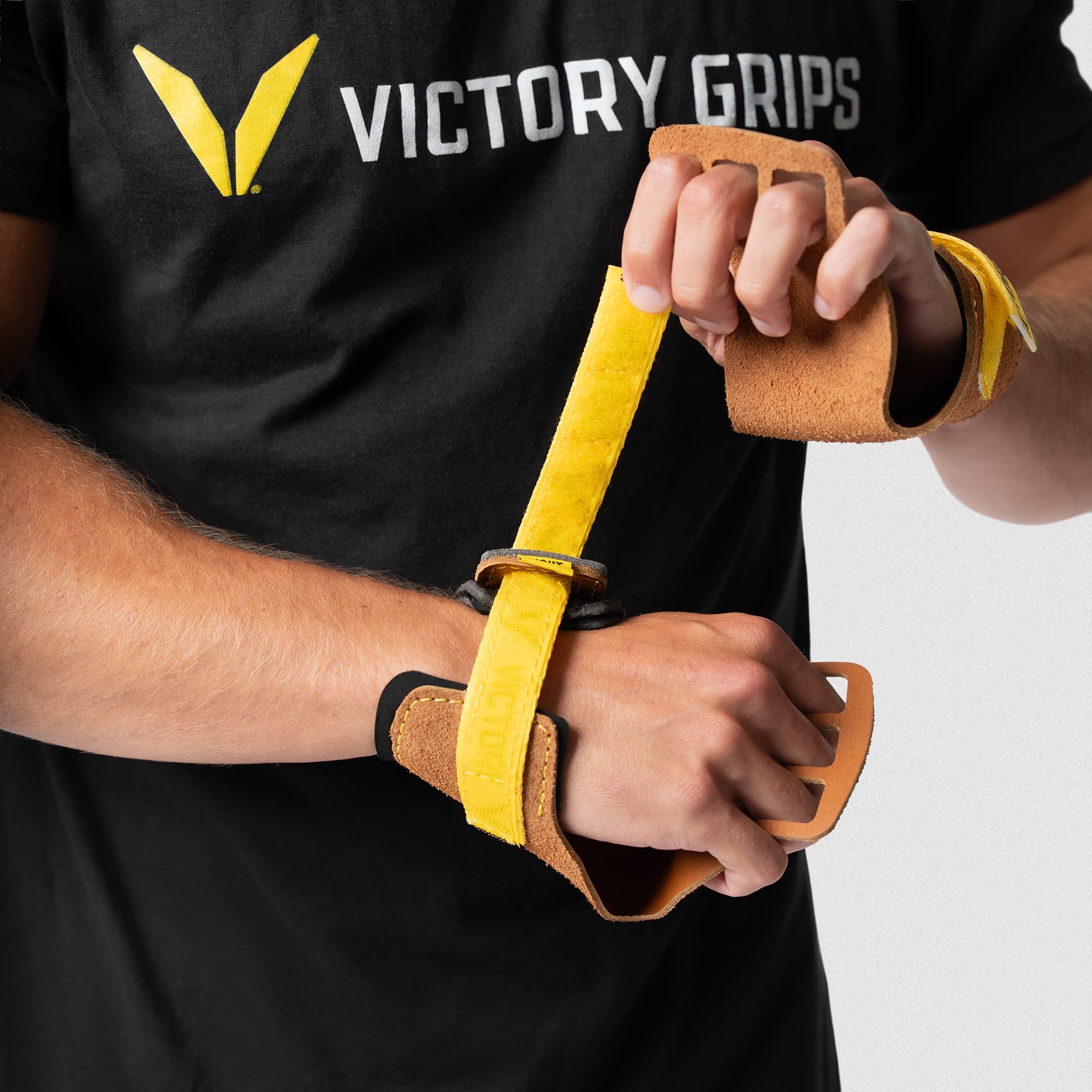 Men's V-Series 3-FC Leather - Tan - Model closing the grip around the wrist with secure hook and loop closure design