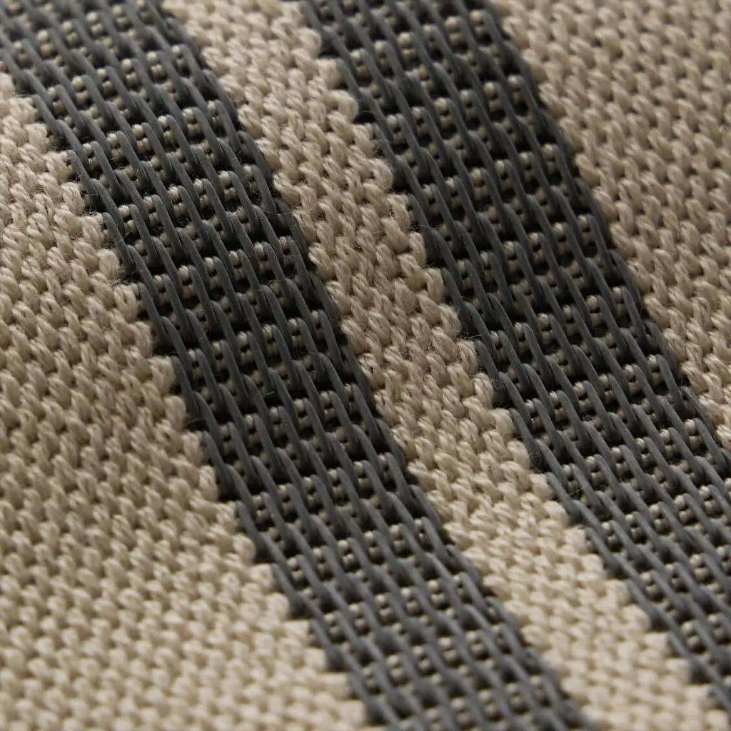 close up detailed photo of nude hip band