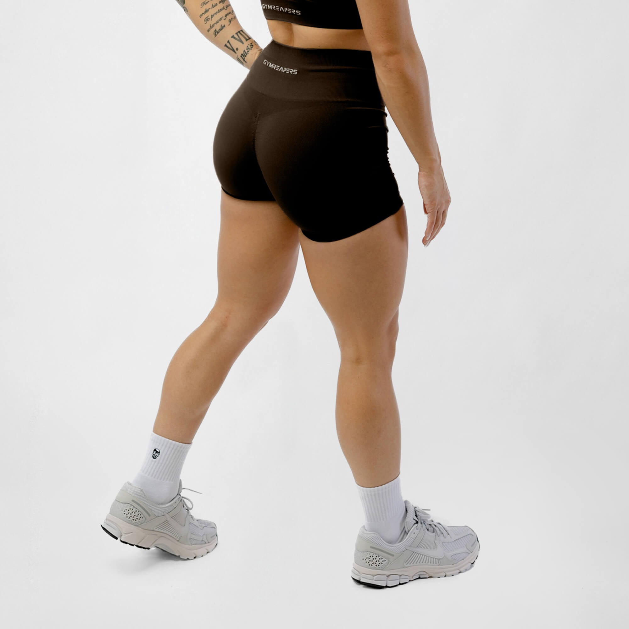 legacy shorts chocolate back detail