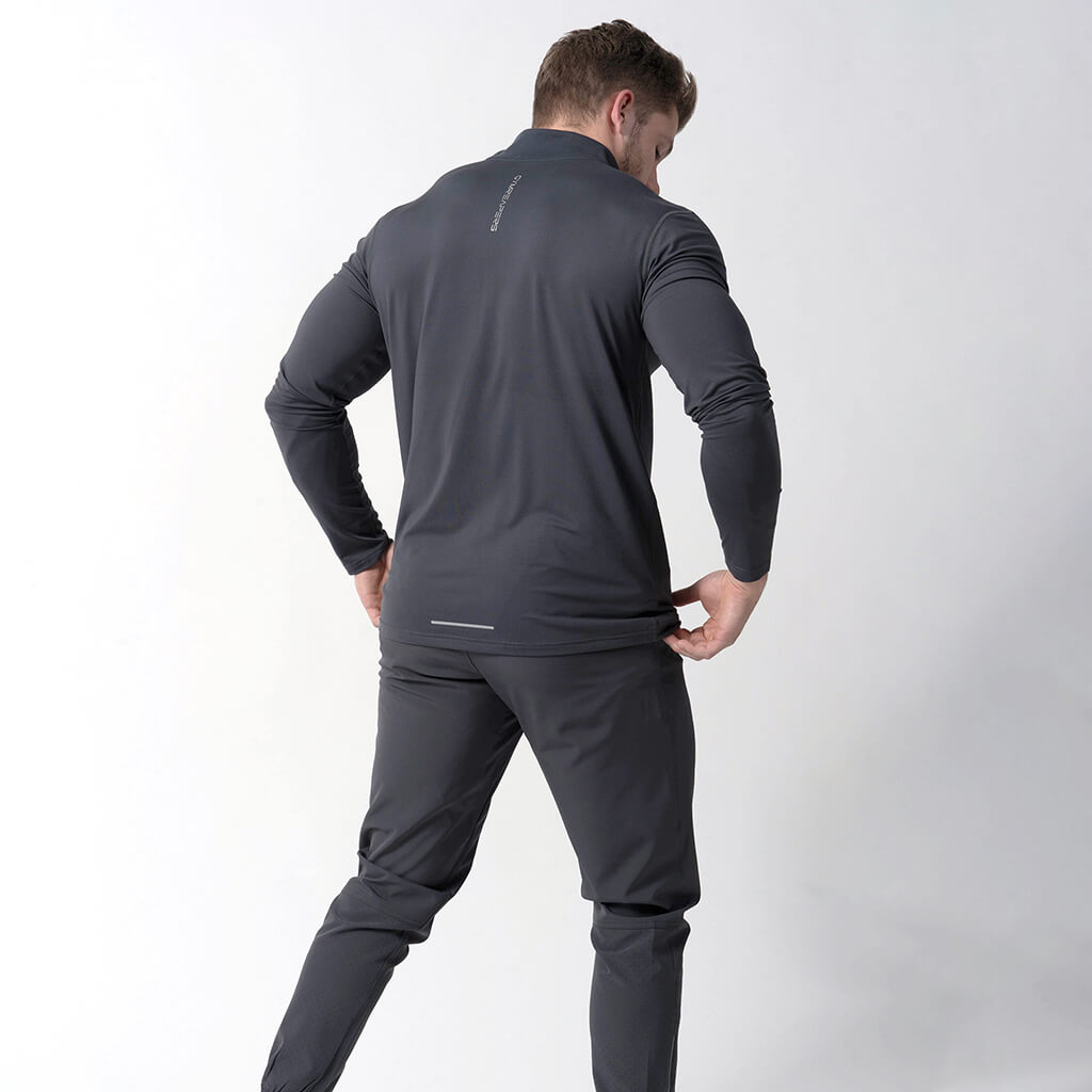 performance 1/4 zip obsidian detail