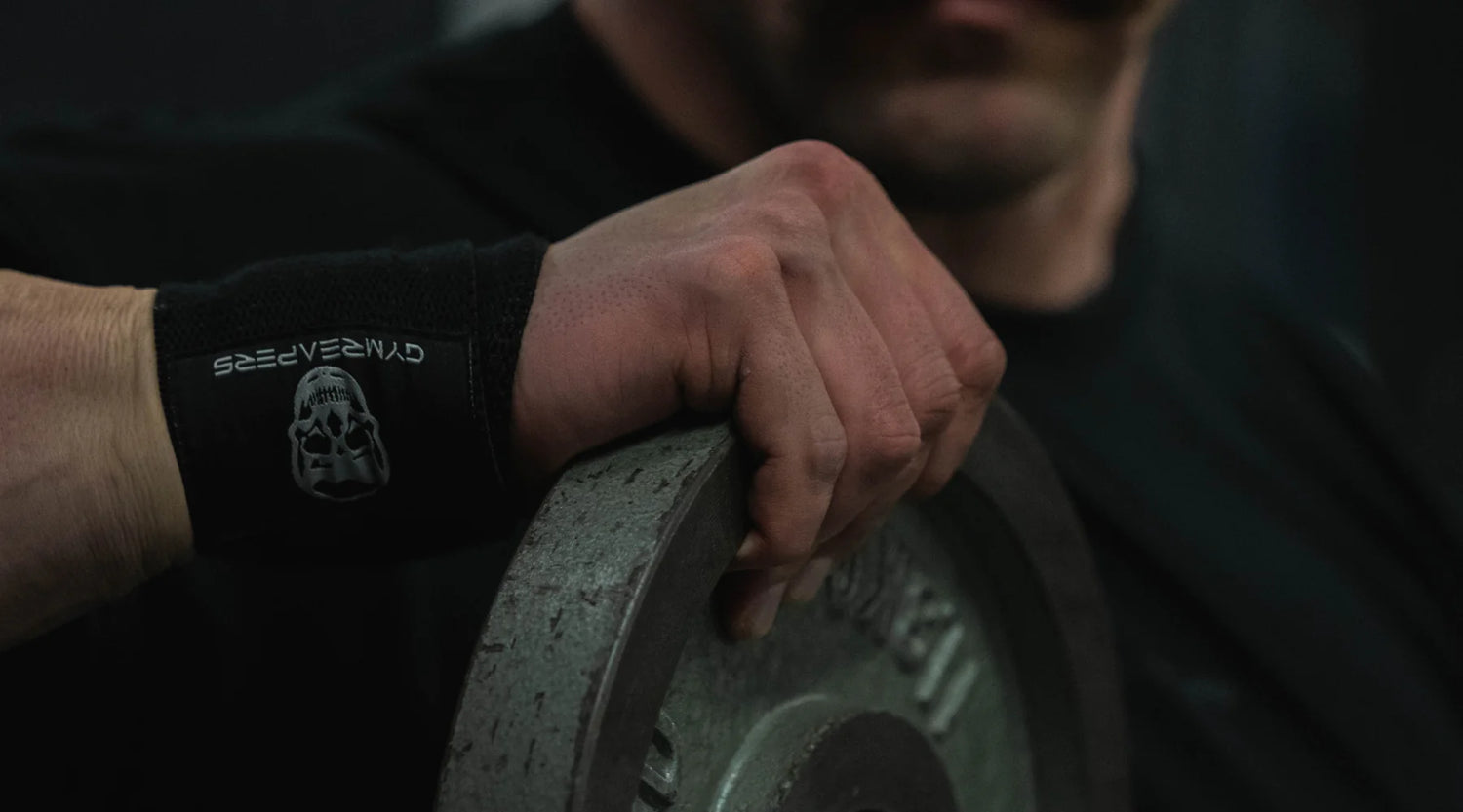 Does Wearing Wrist Wraps Help With Pain While Lifting?