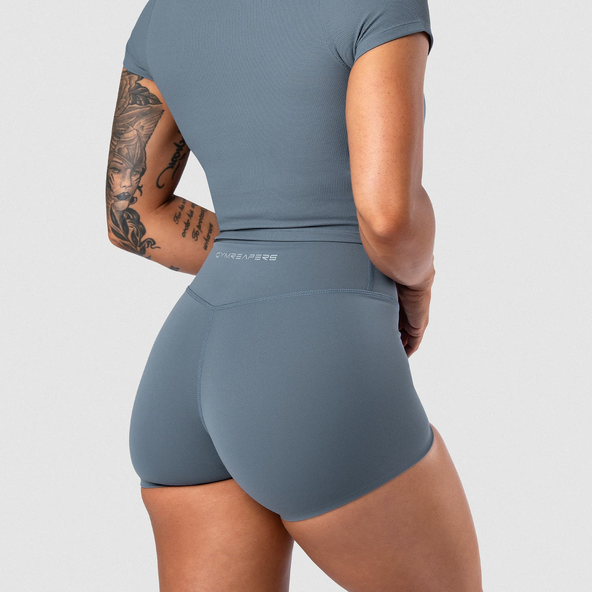 Axis 4" Shorts - Lake back and side fit detail