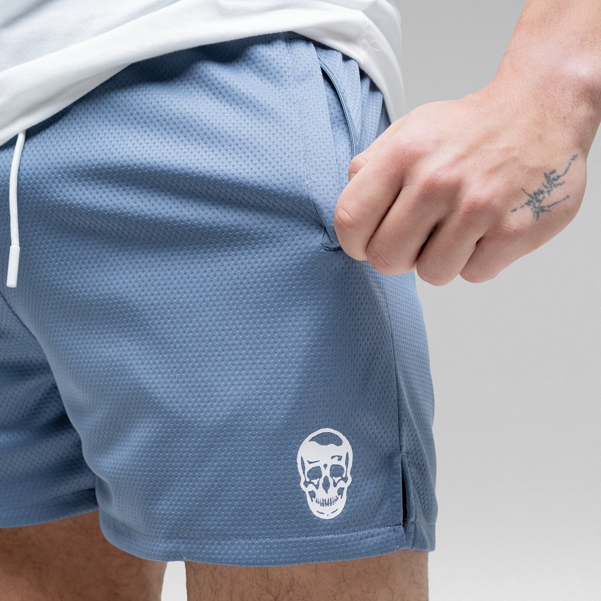 Core Skull Mesh Training Shorts - Pale Blue
