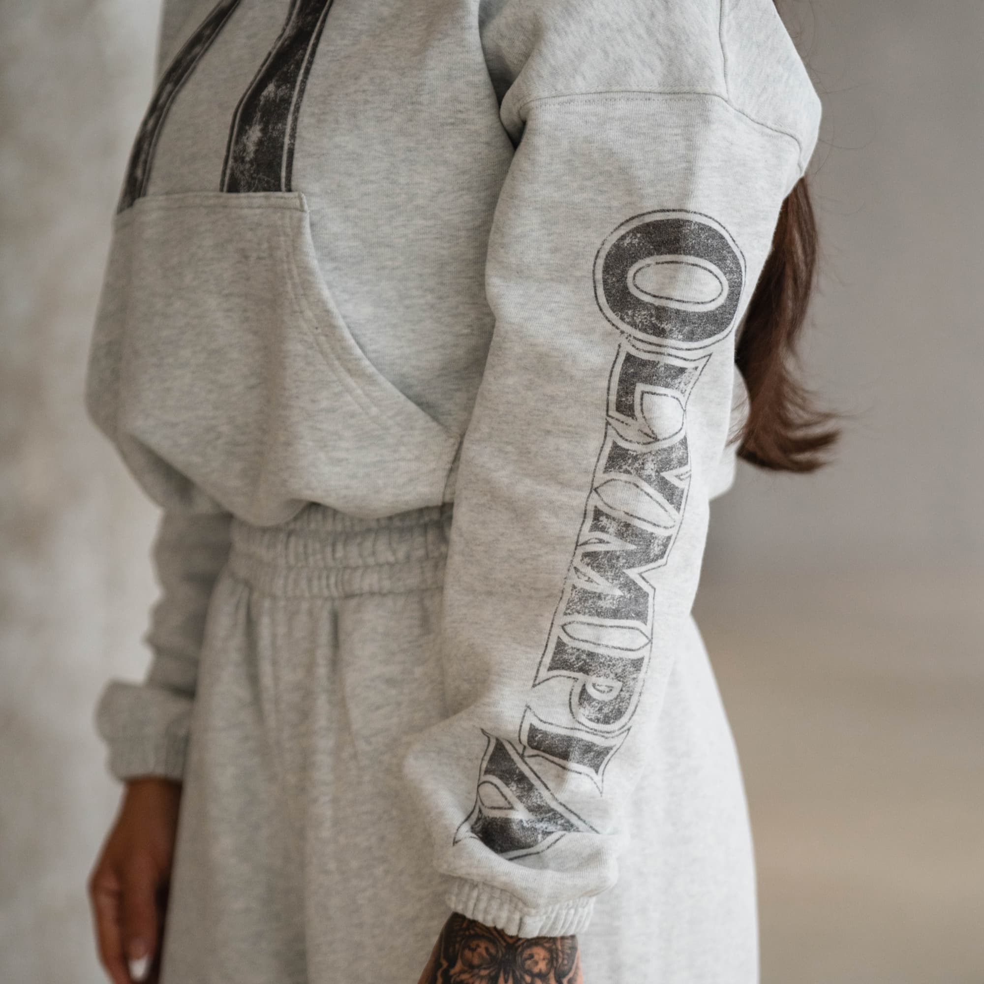 #Color_Heather Gray