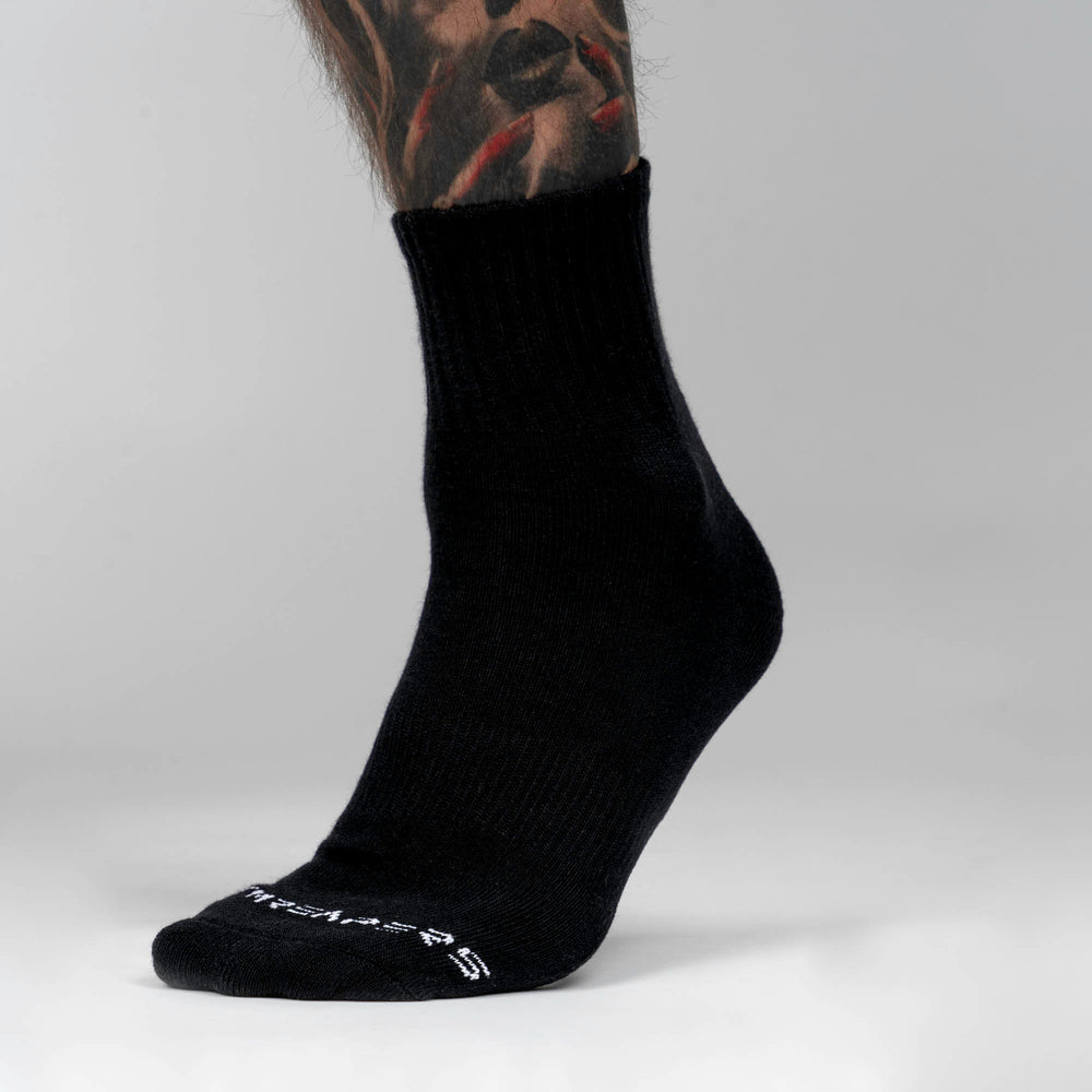 nike quarter black socks