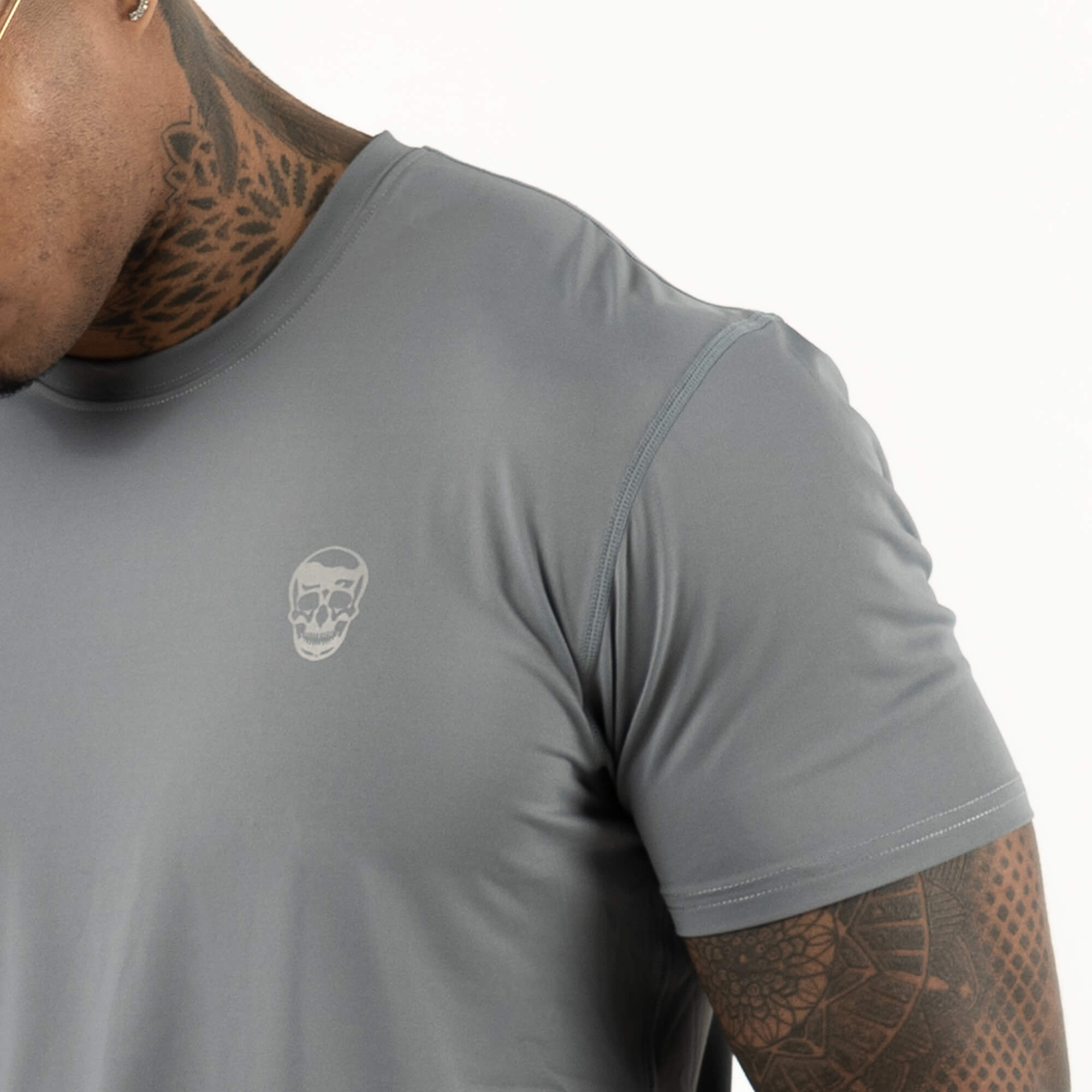 performance short sleeve steel detail