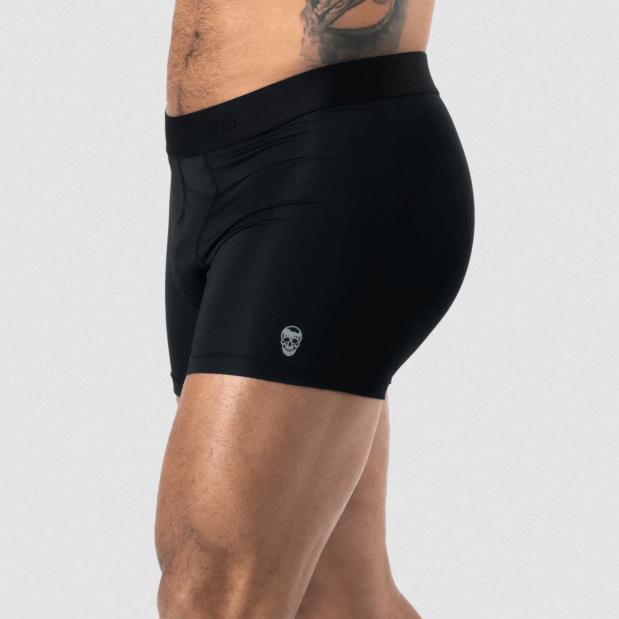 athlete wearing momentum boxer briefs side view