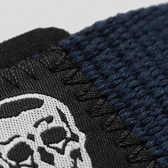 navy lifting straps skull close up