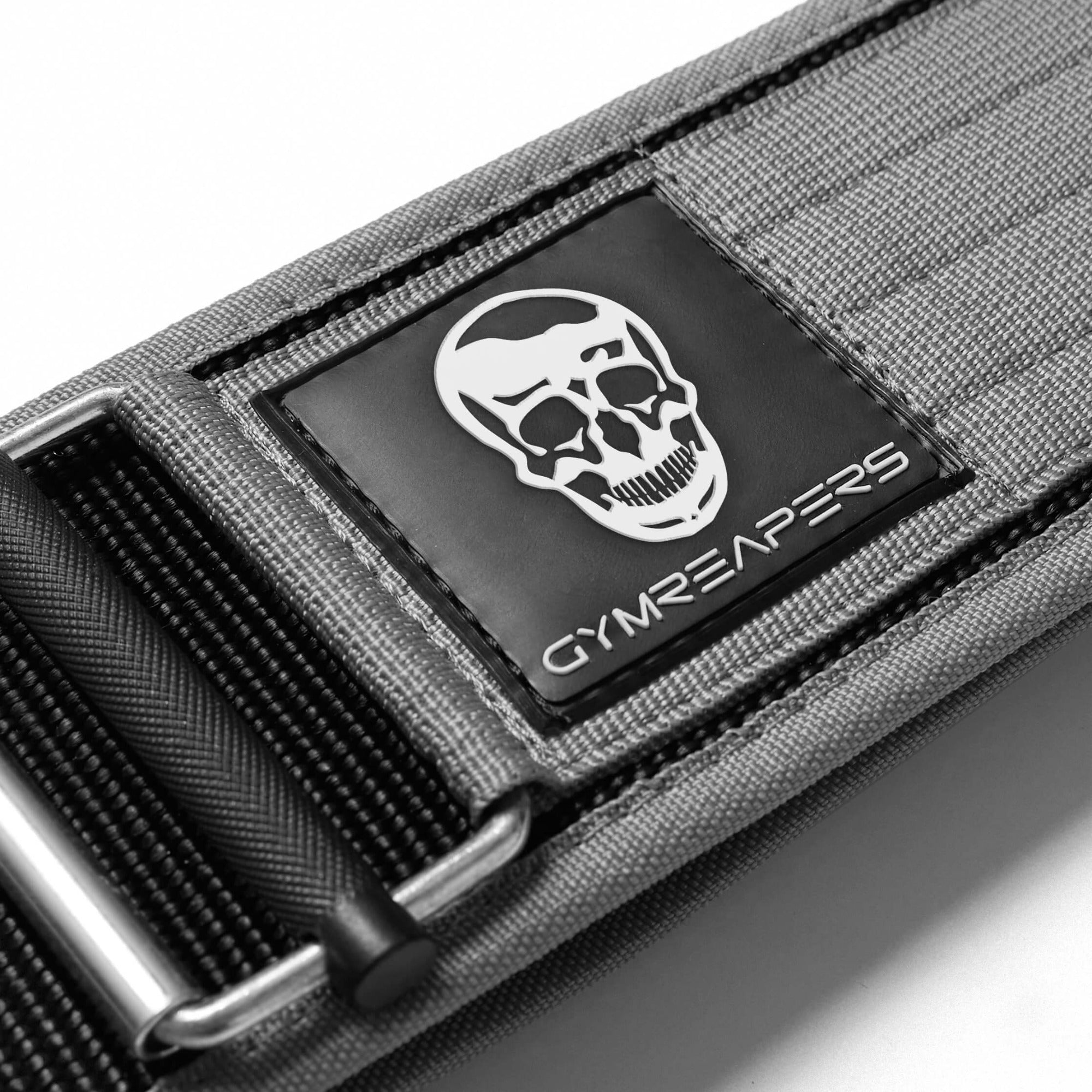 quick lock belt gray logo detail