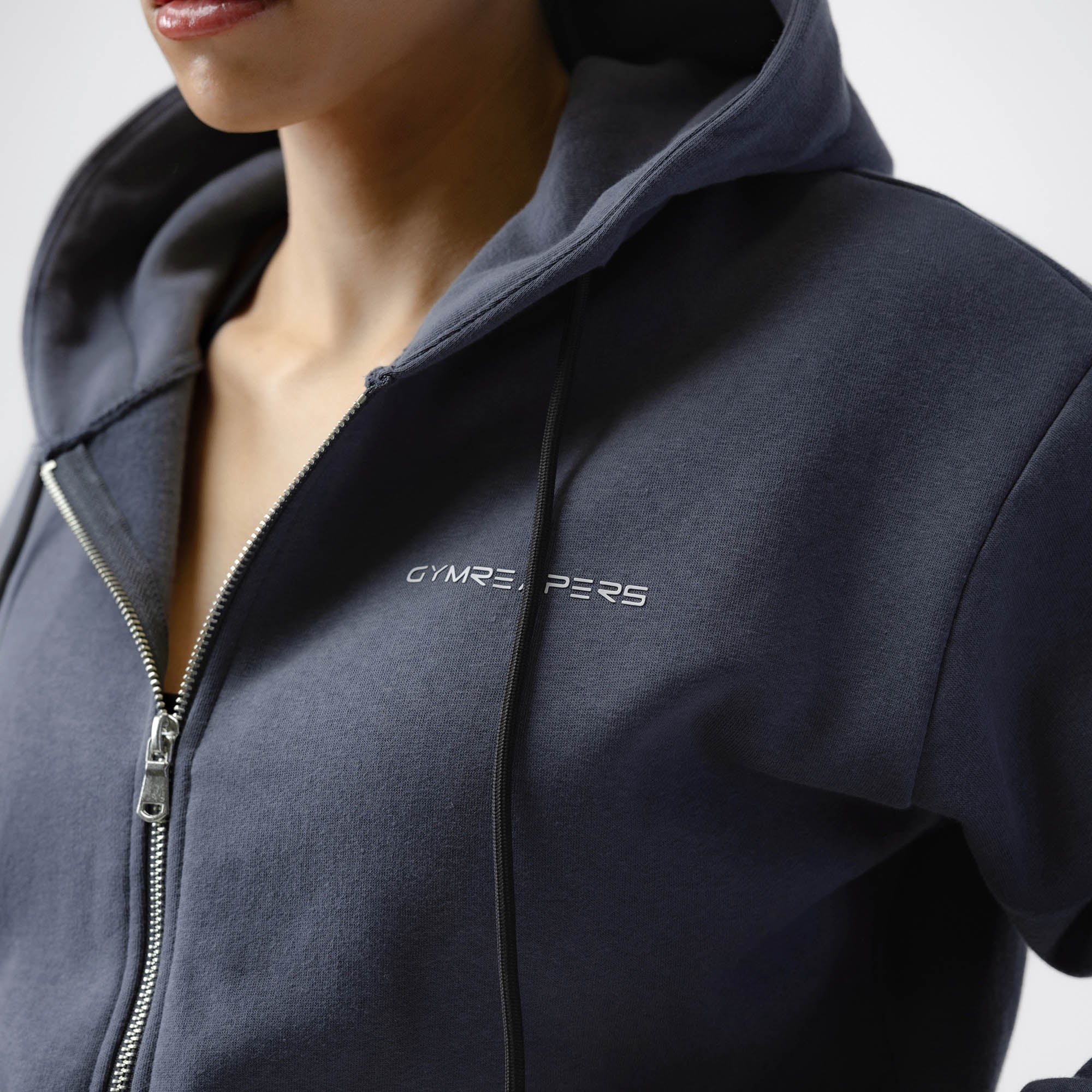 riviera cropped hoodie front detail