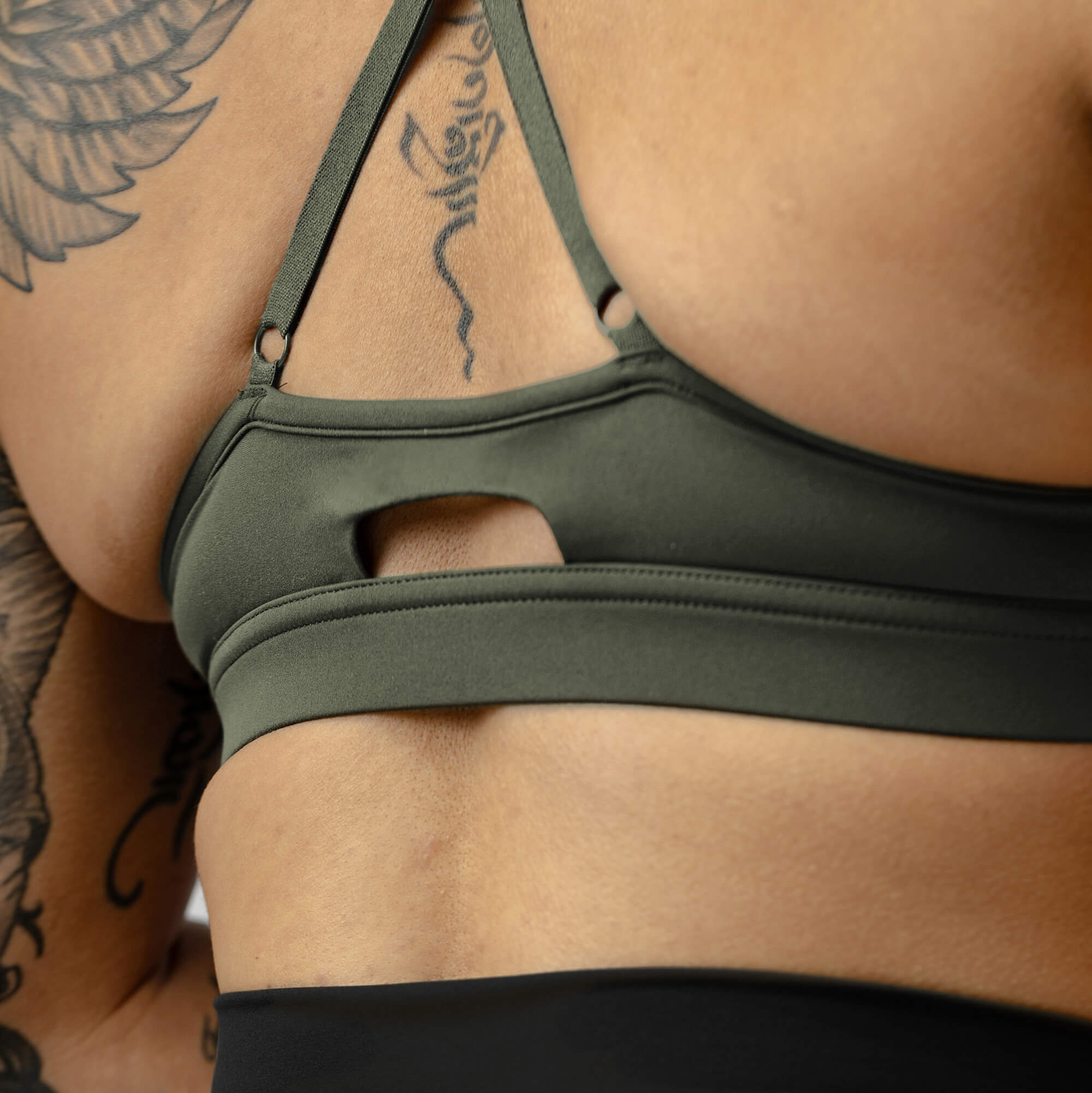 strive bra forge back close up