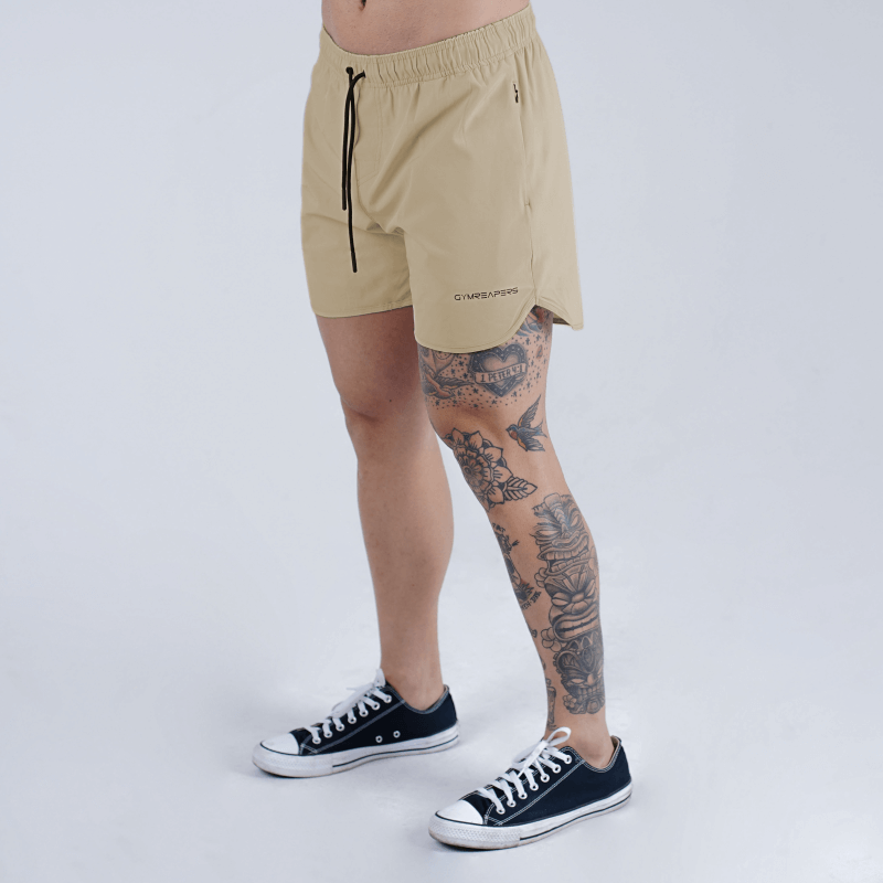 dynamic training shorts with liner