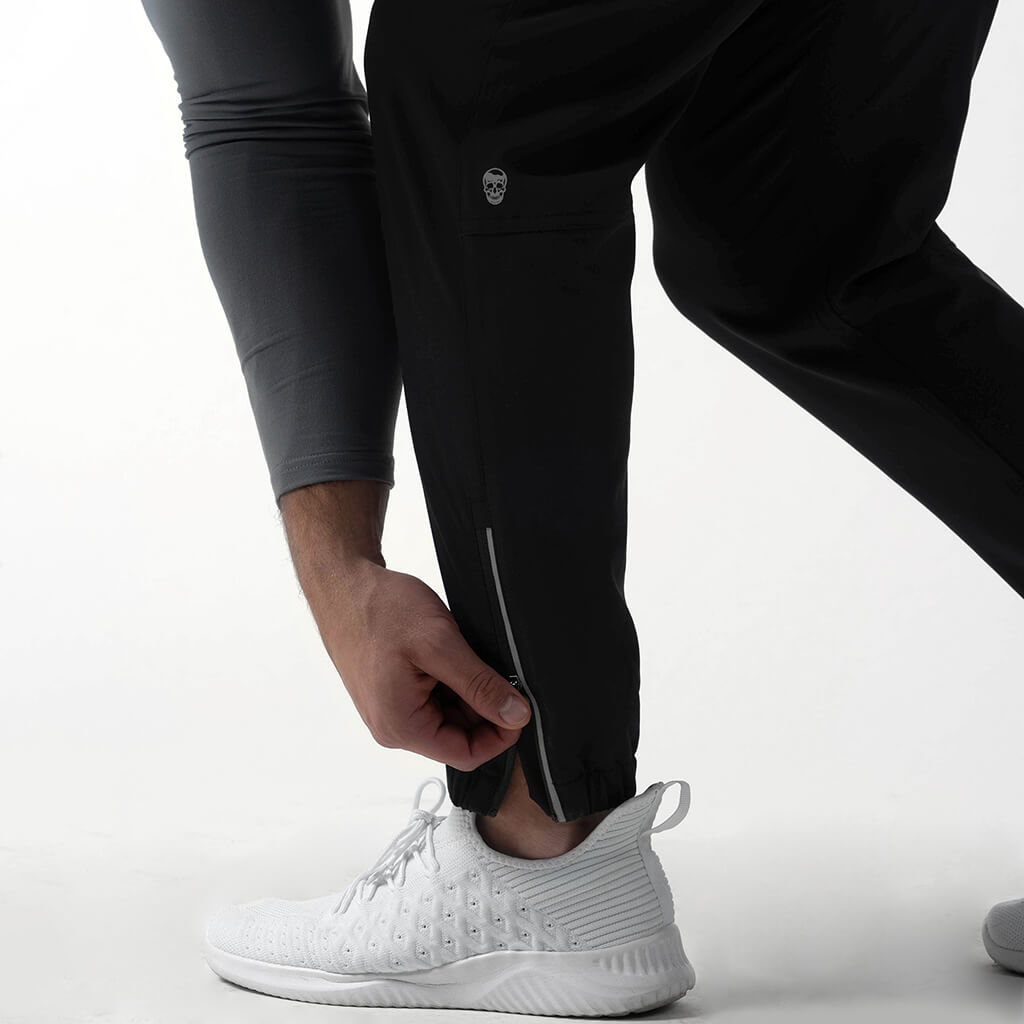 performance jogger black life style