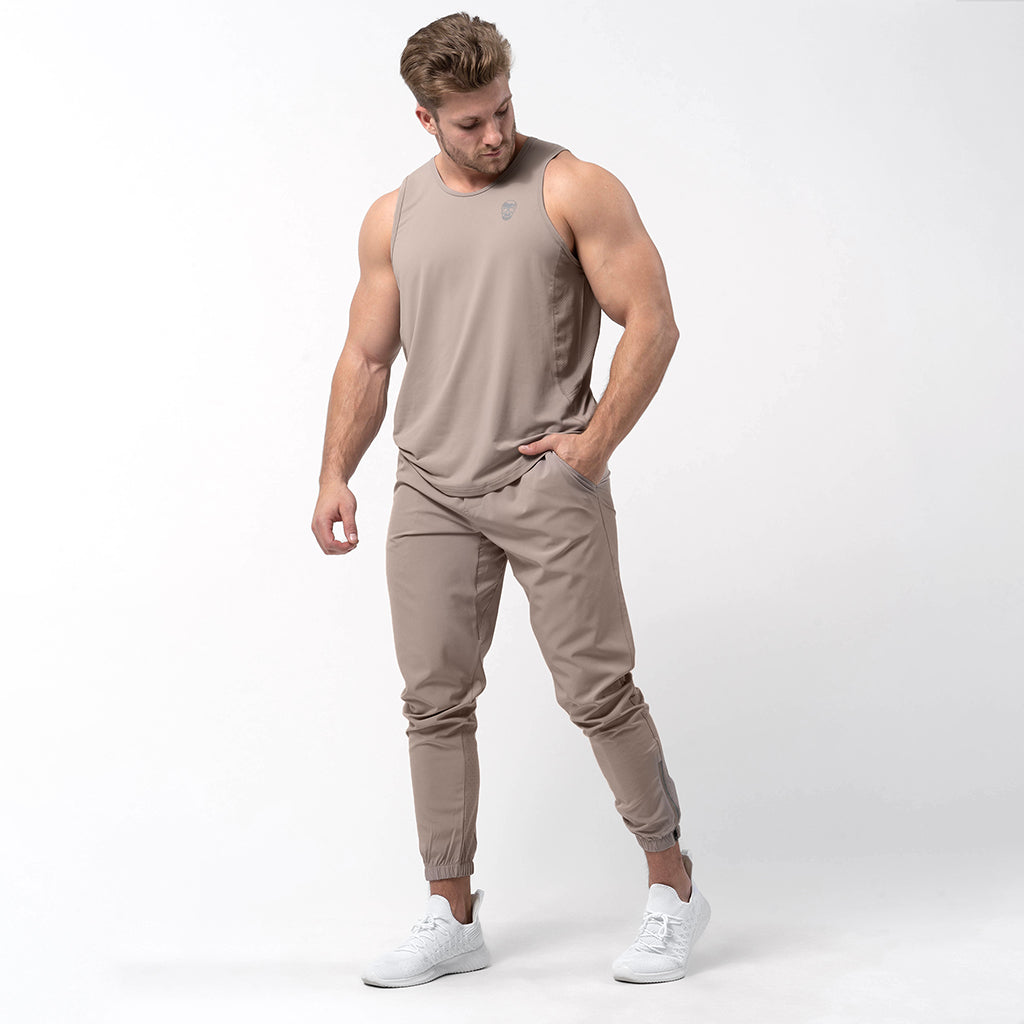 performance tank taupe front